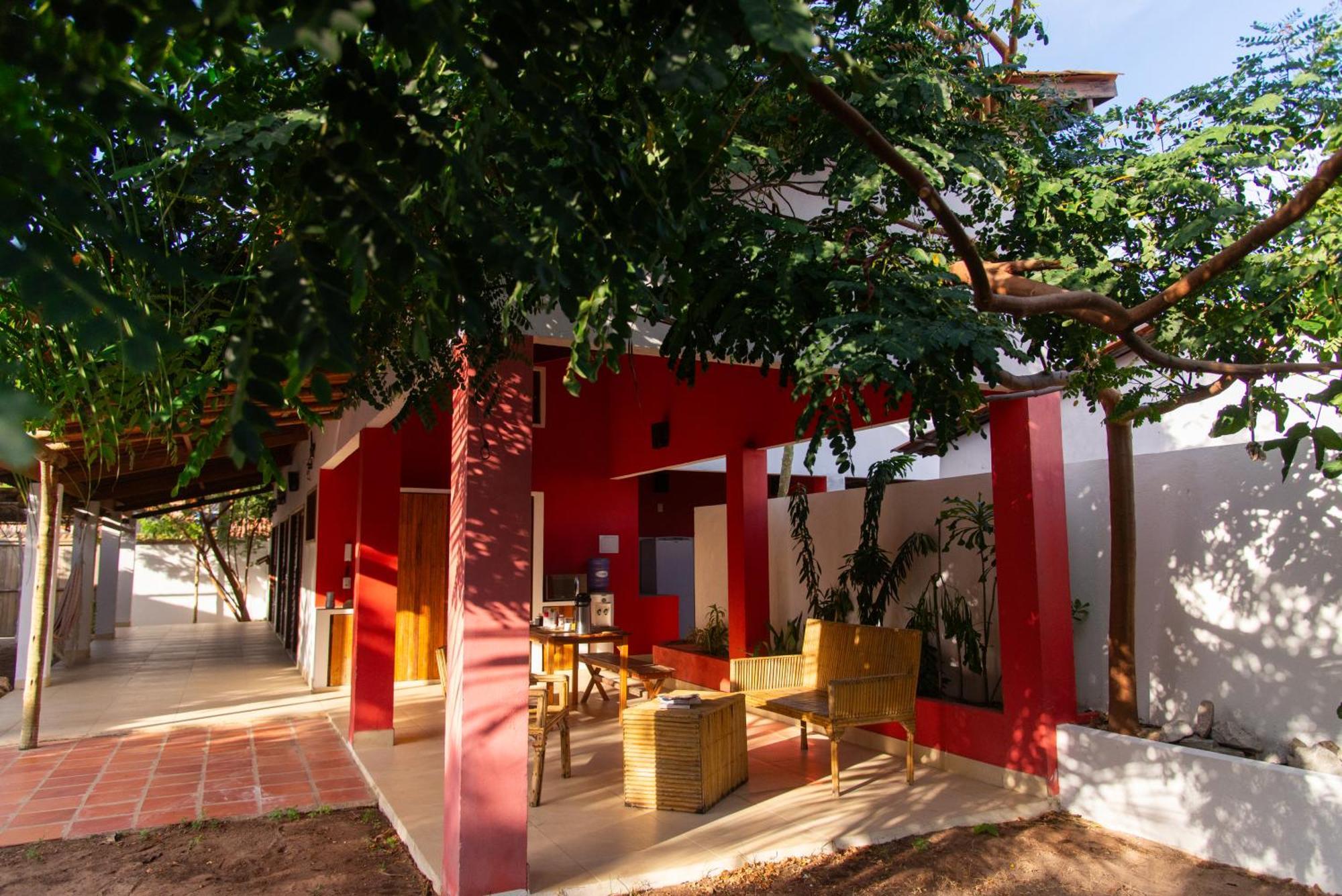 Casa Claudia Hotel Fortim Buitenkant foto